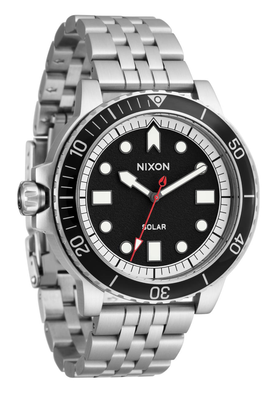 Nixon Stinger 44