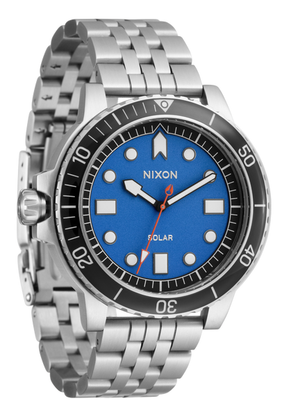 Nixon Stinger 44