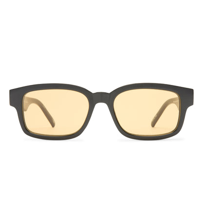Le Specs Recarmito
